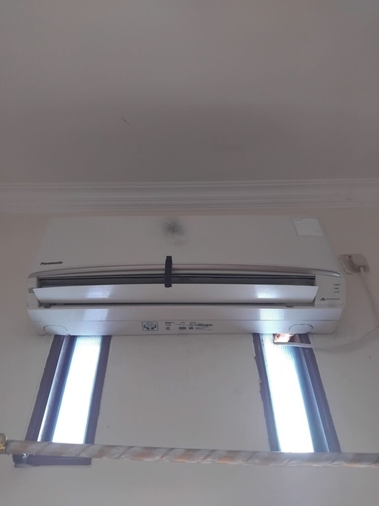 Contoh pekerjaan Service AC Rawamangun Jakarta Timur Kasus AC netes Air dan bersuara kasar atau bising